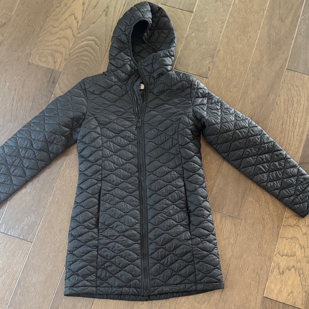 The North Face Women's Black Quilted Puffer Jacket